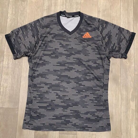Mens Adidas Primeblue V-Neck Shortsleeve T-Shirt‎ - Picture 1 of 7